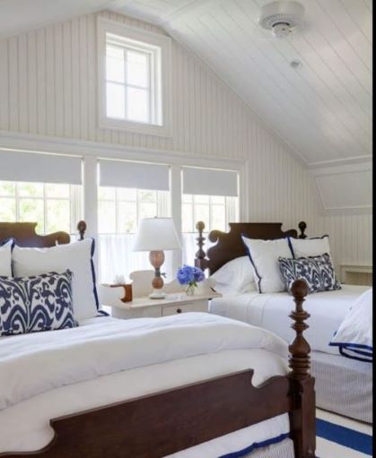 Blue-and-White-Guest-Bedroom