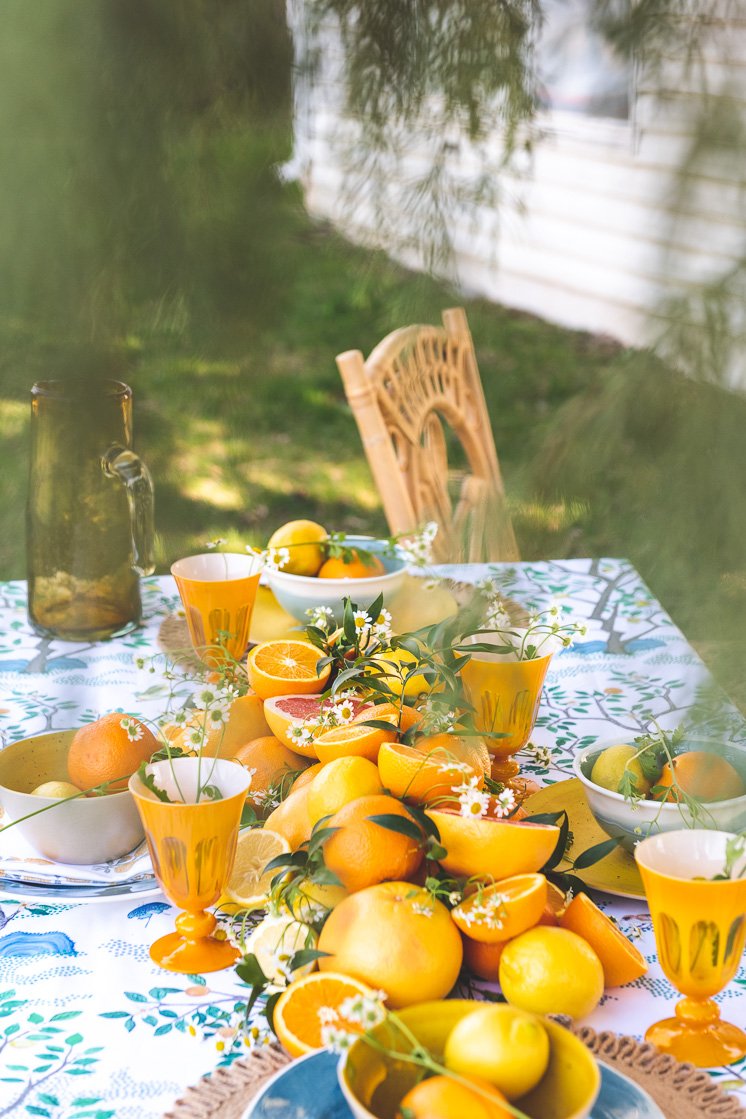 a citrus table centerpiece a refreshing summertime table setting