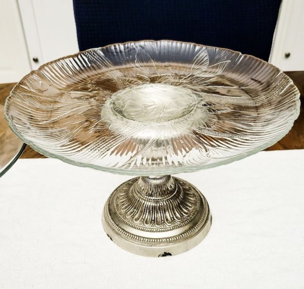 Pedestal-Dishes-Finished-Silver-Base-1484