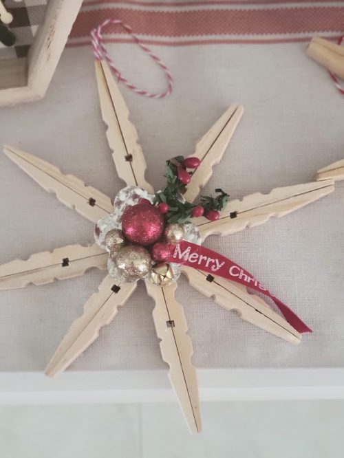 Snowflake-clothespin-Christmas-ornament-DIY-embellishment-2