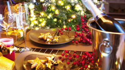 Christmas table setting